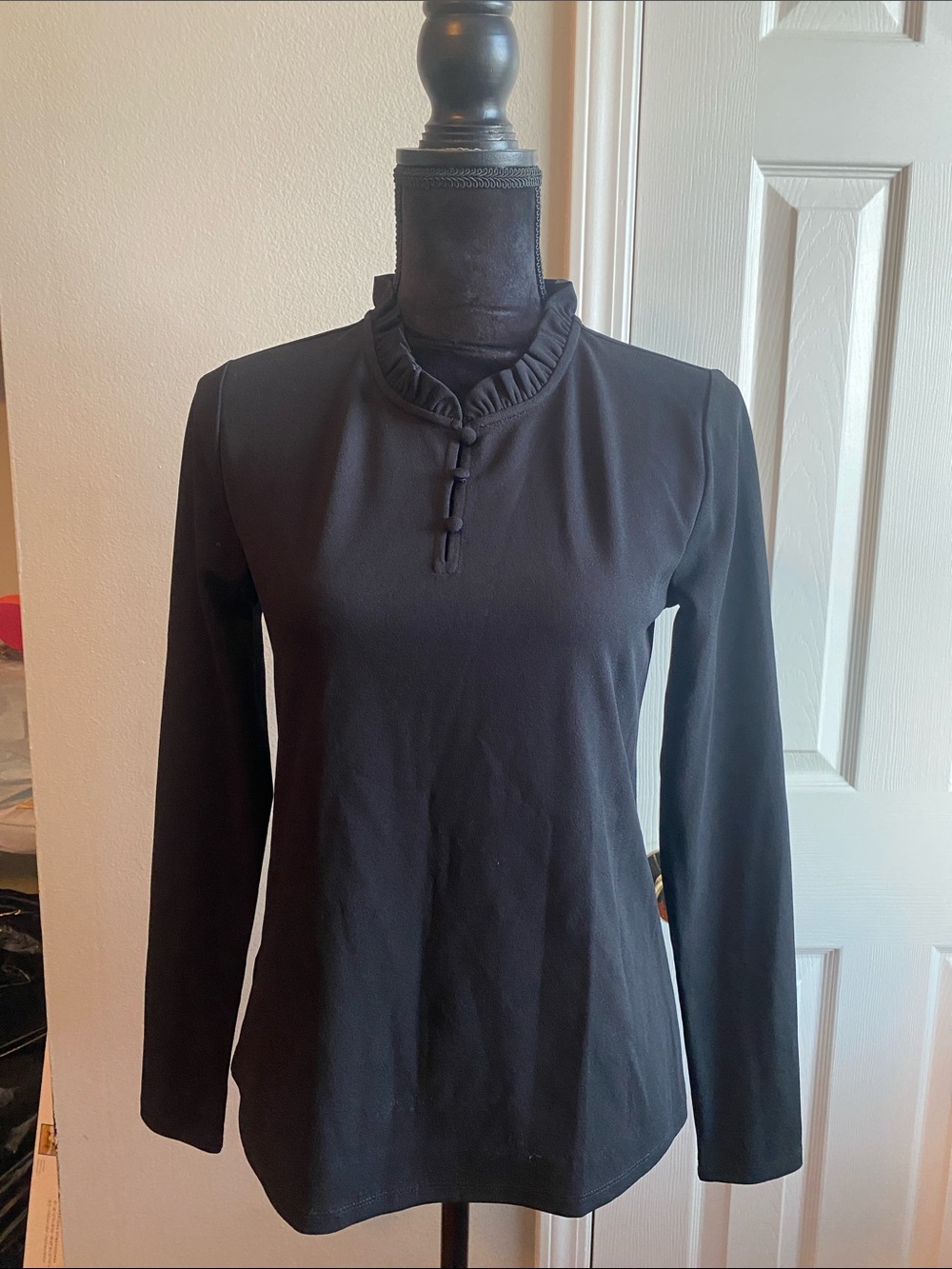 Ann Taylor Black Long-Sleeve Ruffle Collar Blouse